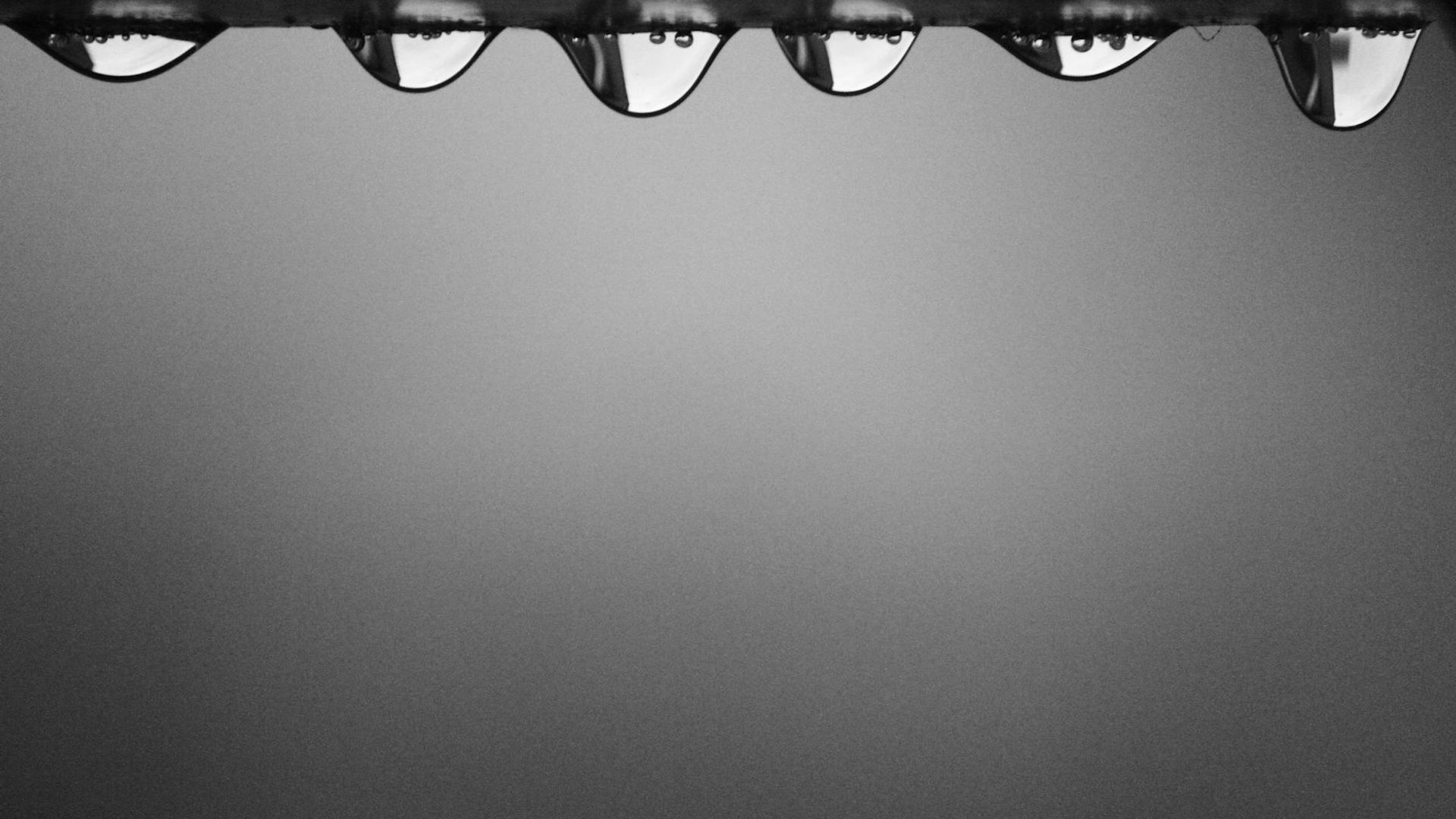 Abstract serene background suggesting clarity and focus.